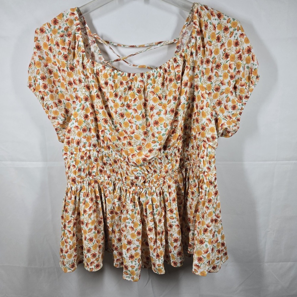 Torrid Milkmaid Floral Peplum Top Women's Size 1X Lace-Up Back Boho Cottagecore